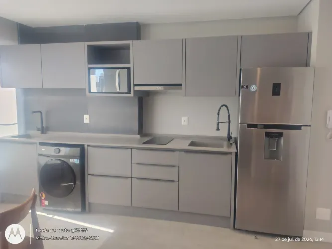 lindo apto em Pinheiros, com 2 dorms, 1 banheiro, 1 vaga, novo!!!