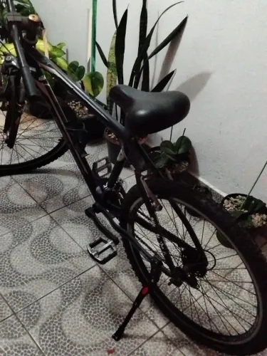 Bicicleta Preta Seminova