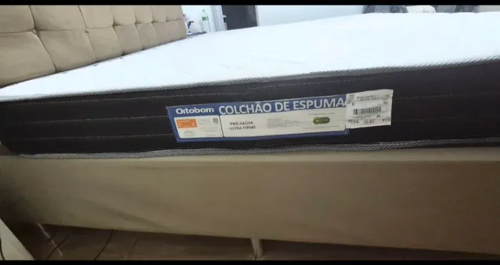 Vendo colchão ortobom com base king size