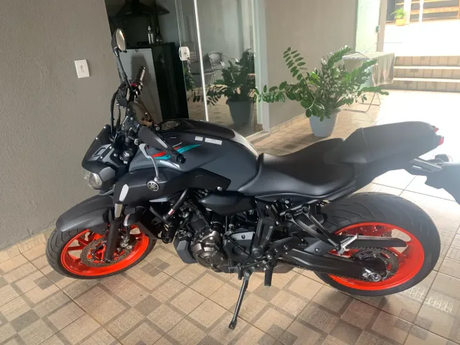 VENDE MT 07