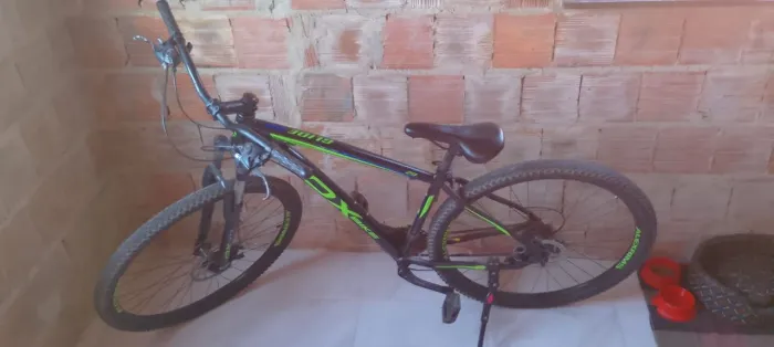 Bicicleta aro 29,quadro17,amortecedor e rolamento, telefone *