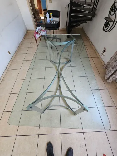 Mesa linda de vidro 