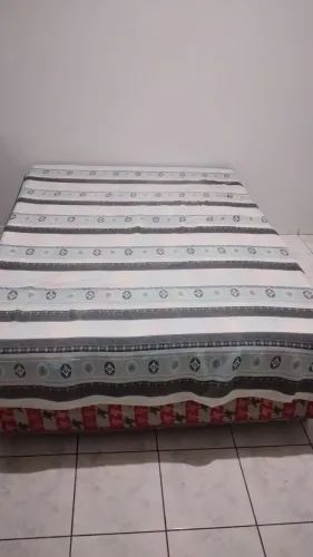 Cama Box conjugada casal Semi-nova 
