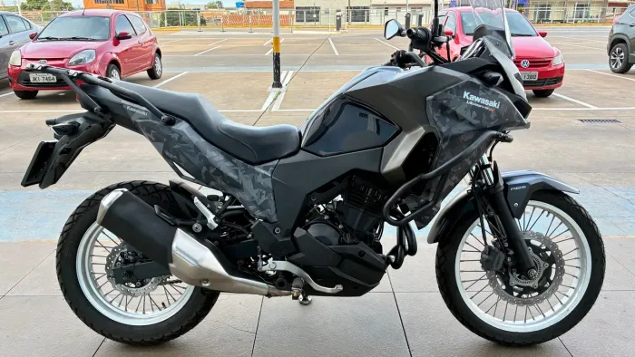 Kawasaki versys x 300 2020 troco e financiai