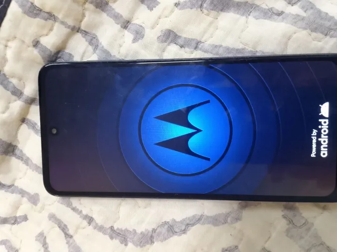 Vendo celular moto g22