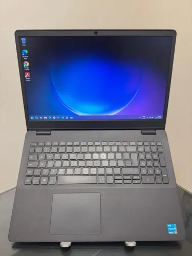 Notebook Dell Pentium Gold 12º - 8GB Ram DDR4- SSD 128GB Nvme - Rede 5G -Tela 15,6 P