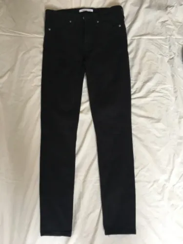 Calça Calvin Klein Tamanho 38 $40