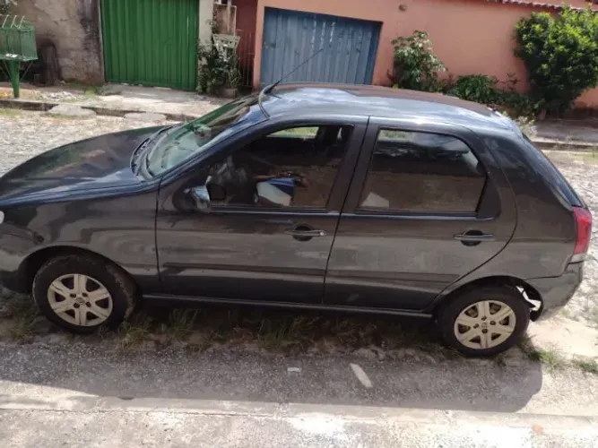 Fiat Palio 1.0 Economy Fire Flex 8V 4P 2011