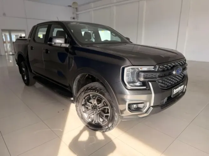 Ford Ranger Black 2.0 4X2 CD TB Diesel Aut. 2025