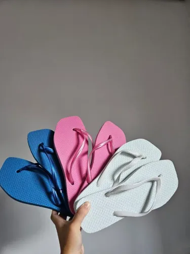 Chinelos a pronta entrega 