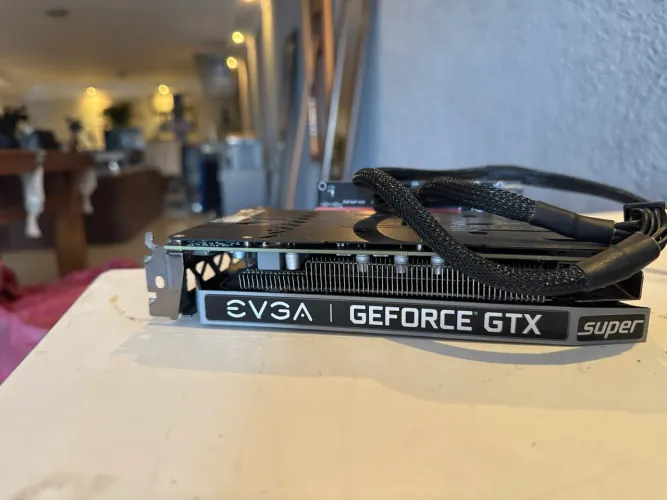 Placa GEFORCE GTX 1660 super