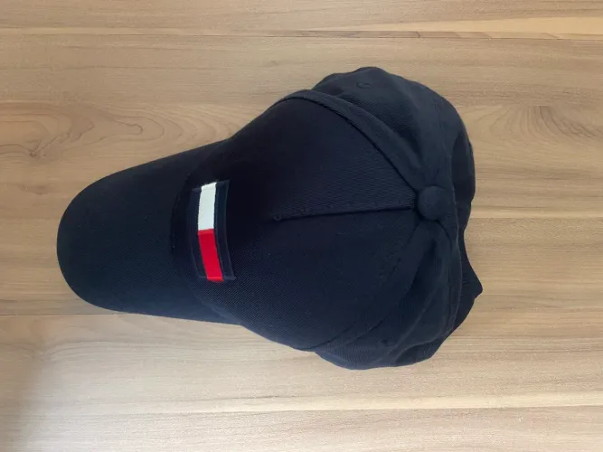 Boné
