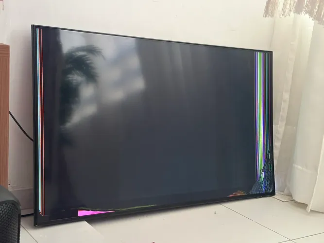 Vendo tv Samsung 50 polegadas com problema na imagem.