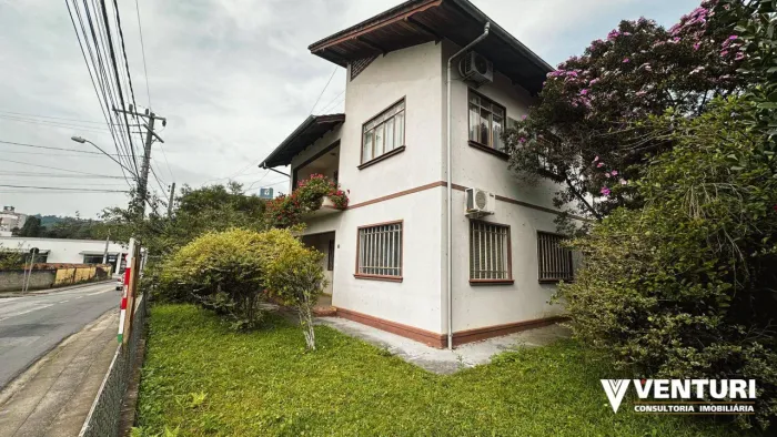 Terreno à venda, 7400 m² por R$ 4.200.000,00 - Velha - Blumenau/SC