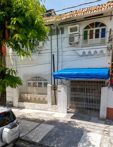OPORTUNIDADE!! Casa com 3 Quartos suites no Bairro de Nazaré (rua joaquim Nabuco)