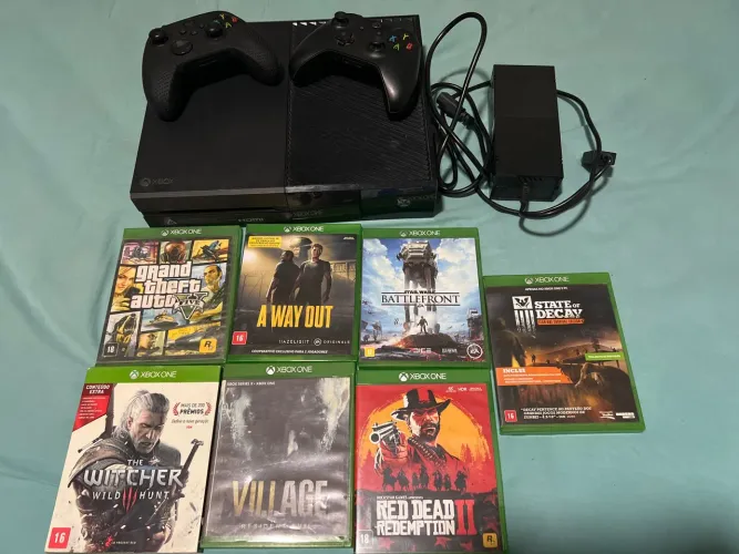 Xbox one 1TB 2 manetes, 7 jogos