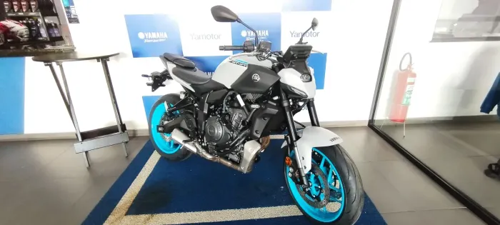 Yamaha MT-07 700 cc 
