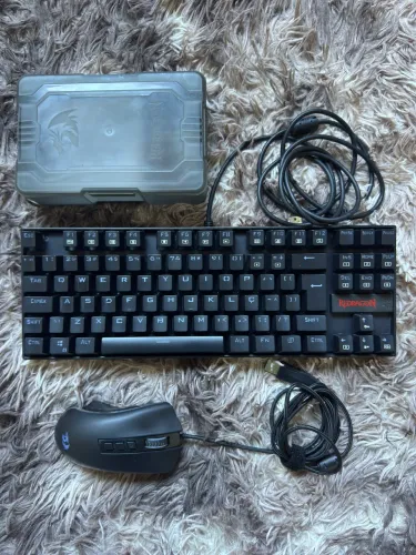 Kit teclado e mouse gamer redragon