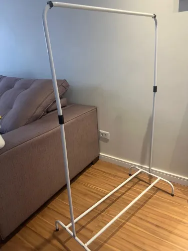 Arara metálica para roupas 1,5x1,0m (AxL)