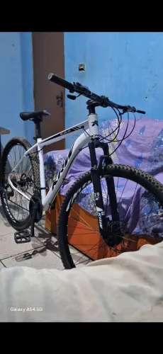 Bike aro 29 semi nova