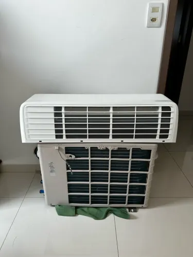 Ar Condicionado Samsung WindFree Connect 9000 BTUs Inverter Quente e Frio (Wi-Fi / 220V)