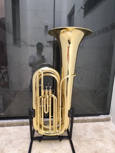 Tuba 4/4 omega - Laqueada R$7500,00 - Aceito trocas - Parcelo 18x cartão