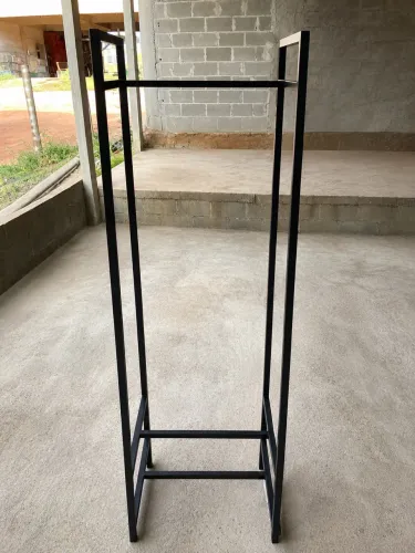 Cabideira para Loja