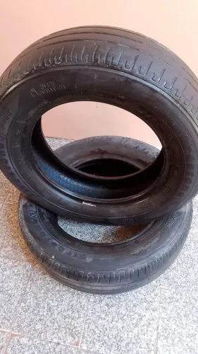 Vendo Pneus Aro 14 Firestone. 175/70