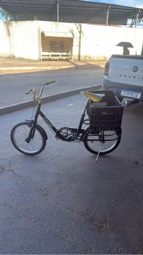 Bicicleta monareta ano 82