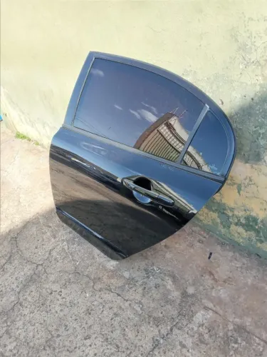 Porta traseira lado esquerdo honda civic 2010