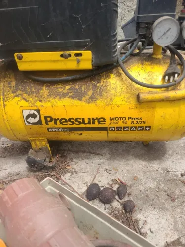 Compressor de Ar Pressure WindPress 24 Litros - 2HP