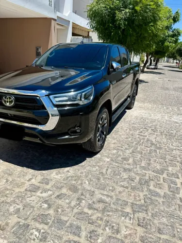 Toyota Hilux CD SRX 4X4 2.8 TDI 16V Diesel Aut. 2024