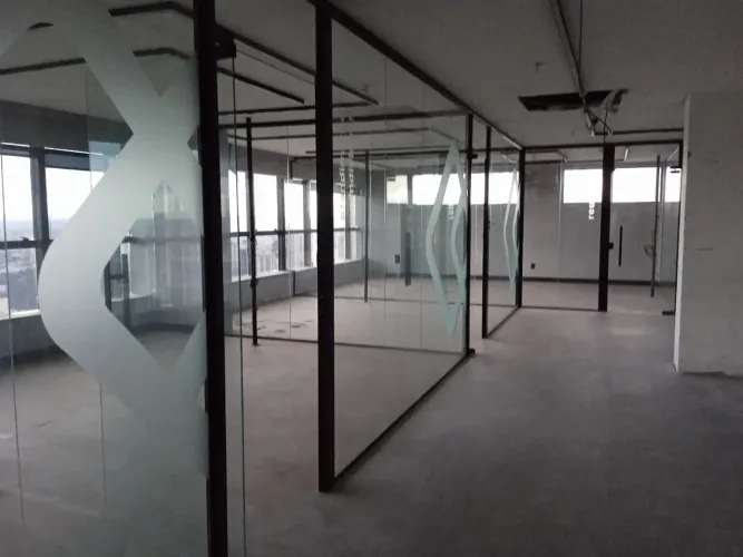 Espaço Corporativo no 26º andar do Lourenço Office Salas 2601 a 2607