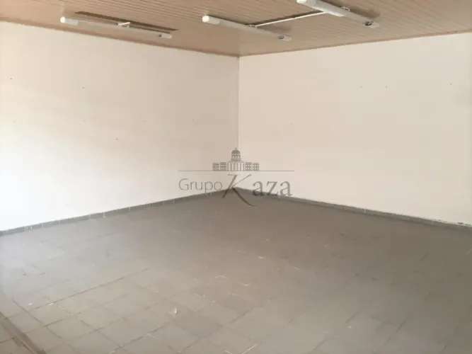 Casa Comercial e Residencial - Vila Adyana - 2 Edículas - 480m².