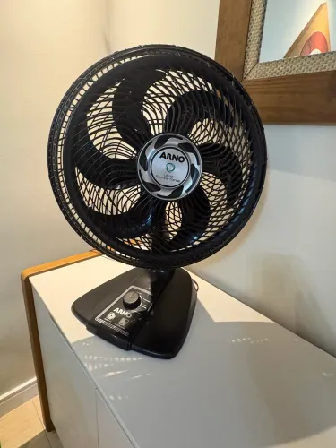 Ventilador Arno silencioso 3 velocidades 40cm