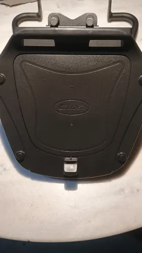 Suporte Com Base e Baú Yamaha XMax 250
