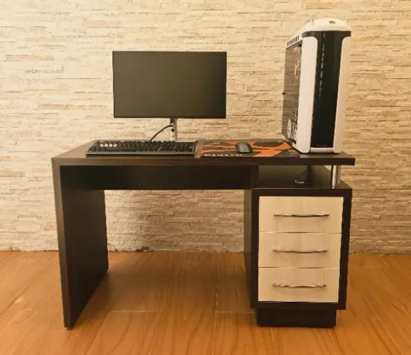 Escrivaninha/Mesa de Escritório Sob Medida | Estrutura Reforçada | Excelente Estado