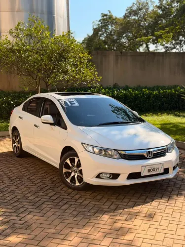 Honda Civic Sedan EXS 1.8/1.8 Flex 16V Aut. 4P 2013