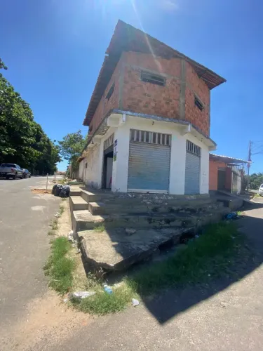Imóvel para venda tem 300 metros quadrados com 2 quartos em Promorar - Teresina - PI