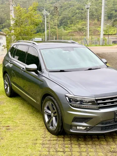 Volkswagen Tiguan Allspac Comf 250 TSI 1.4 Flex 2018