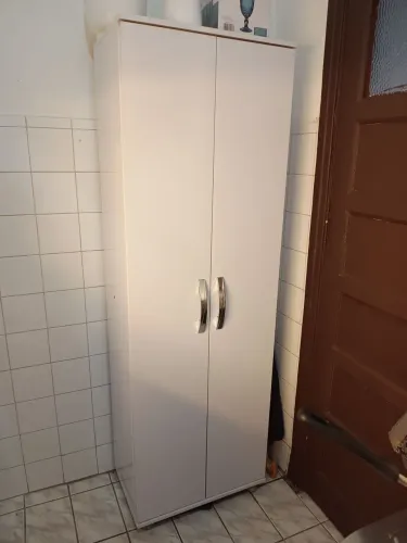 Armário 2 portas