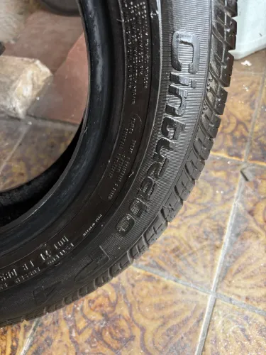 Pneu 165/70/13 Pirelli cinturato P4 semi novo, sem defeito 