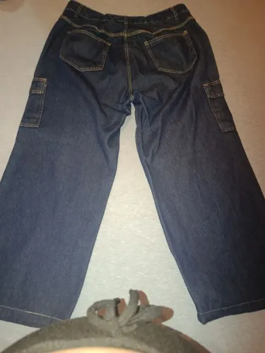 Vende se calça wide leg