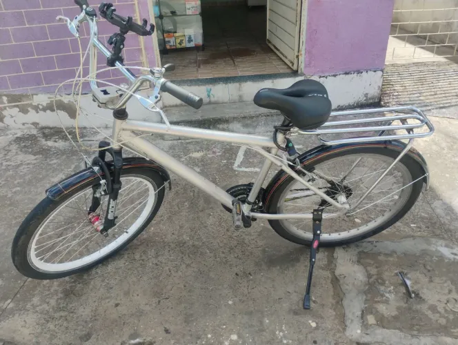 Vendo essa bicicleta quadro de alumínio