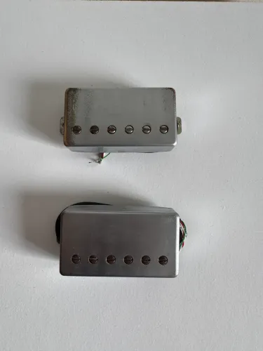 captador humbucker original retirado da minha Cort G290 Fat