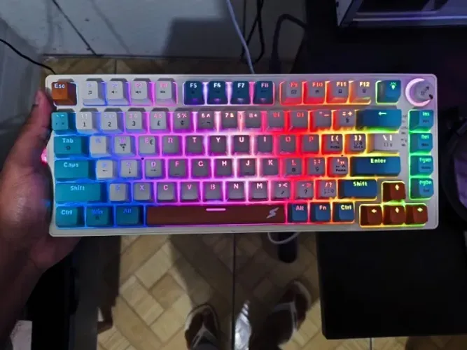 Teclado Mecânico SuperFrame Ribbon RGB