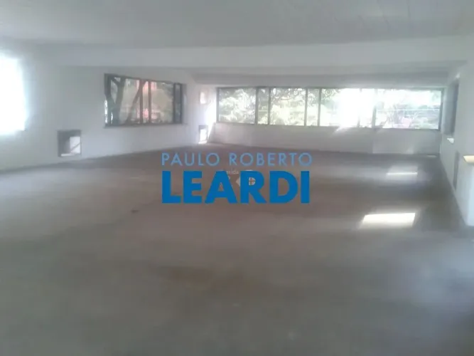 CONJ. COMERCIAL - BROOKLIN - SP