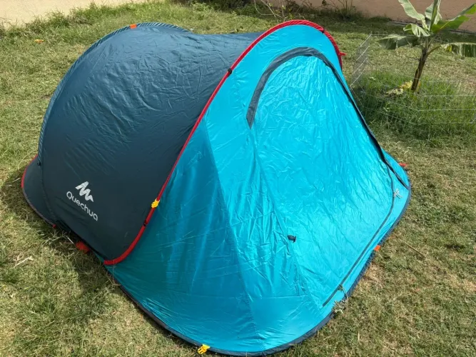 Barraca camping Quechua 2 seconds 3 pessoas 