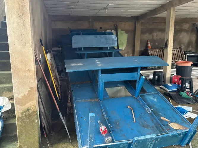 Jangada de pesca em alumínio
