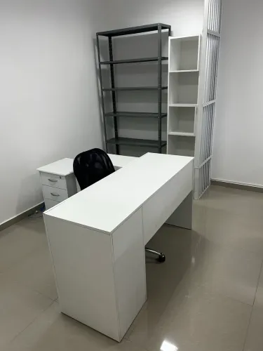 Estação de trabalho Adm completa. Imperdível!